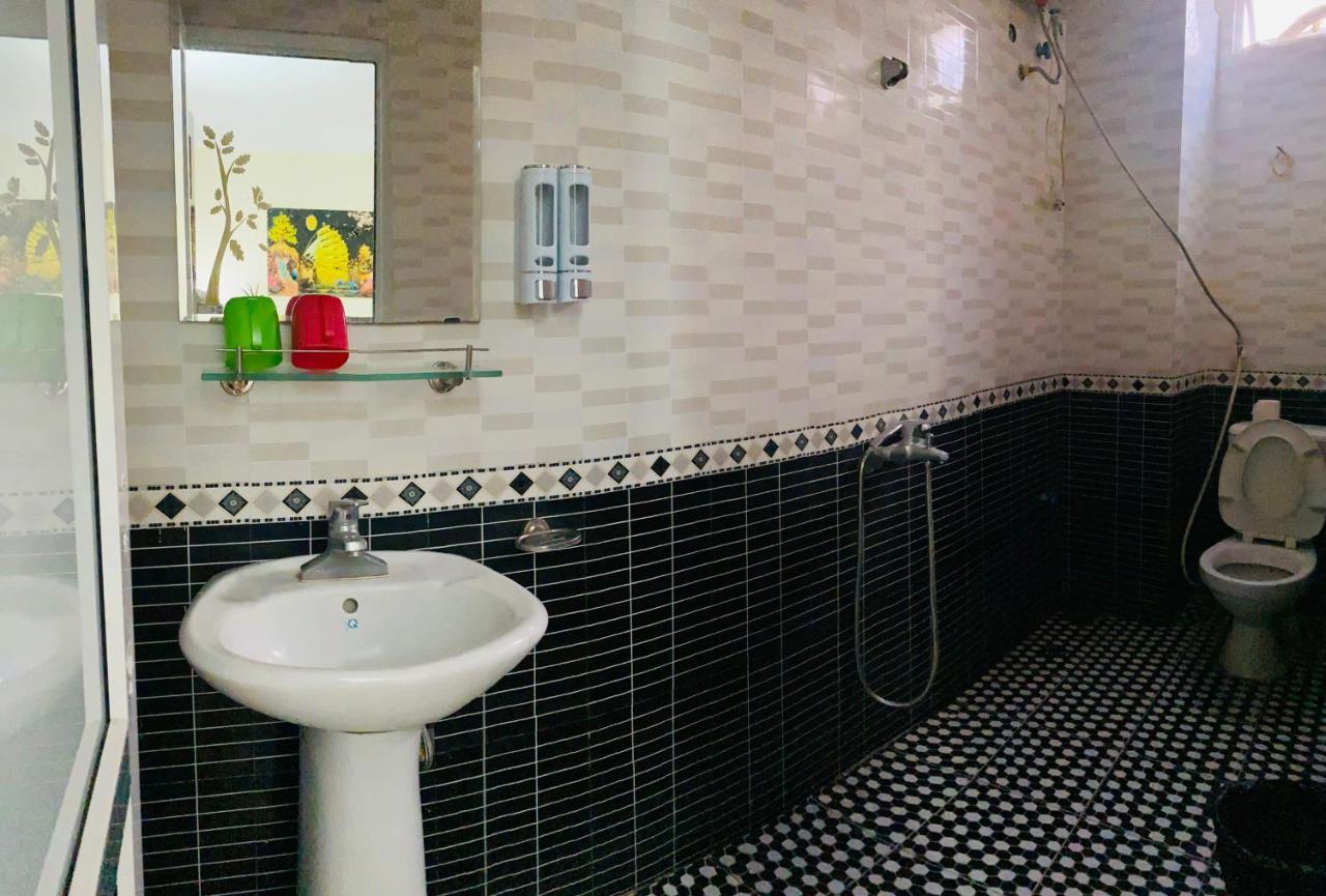 Phuong Thao Hotel Hanoi Esterno foto